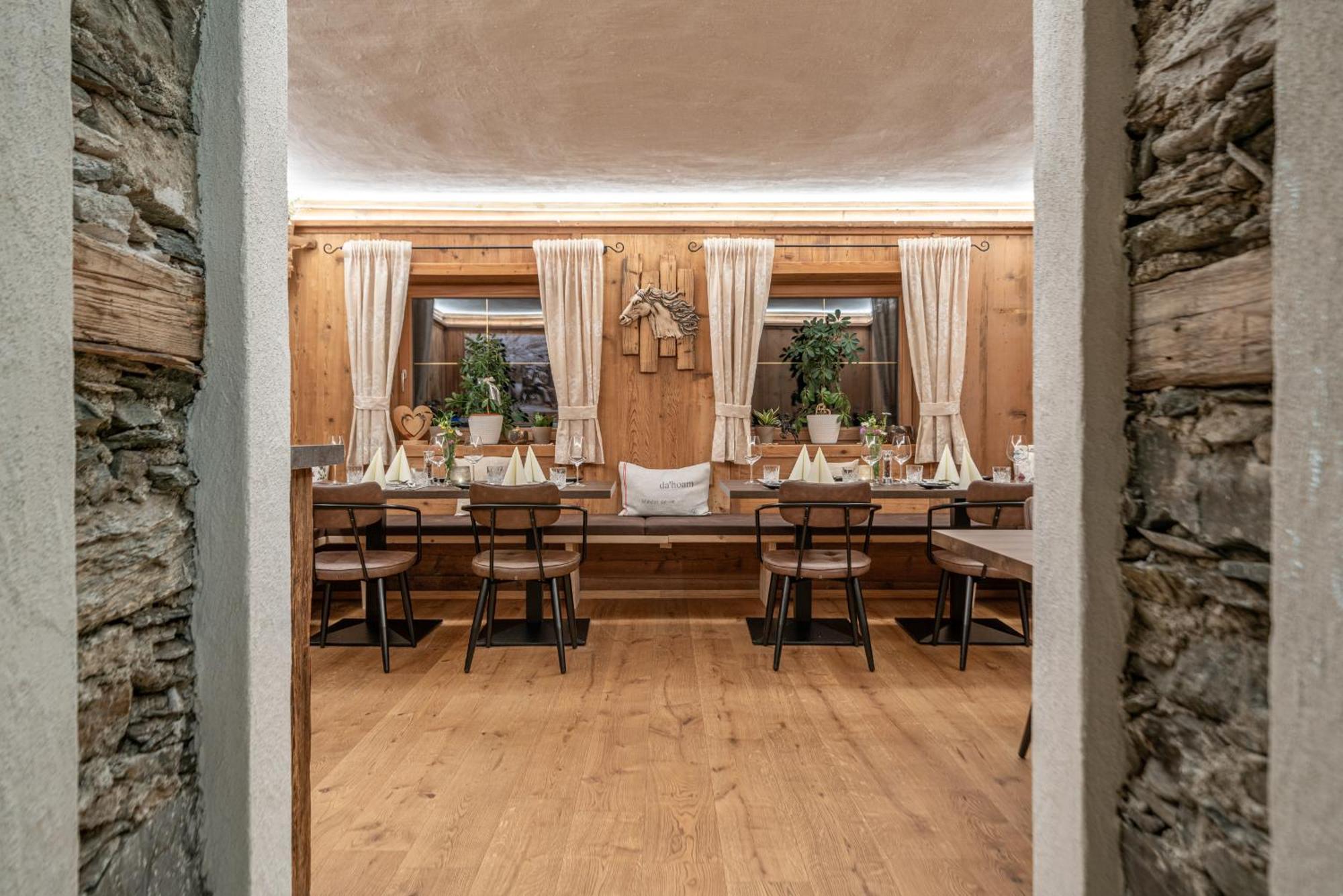 Der Ortnerhof - Hotel & Reiterhof Pragraten Bagian luar foto
